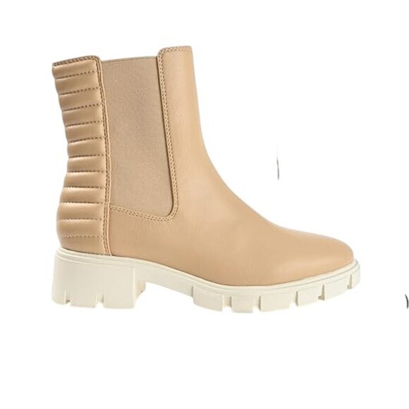 Journee Collection Women's Tru Comfort Foam Tatiana Bootie - Picture 2 of 4